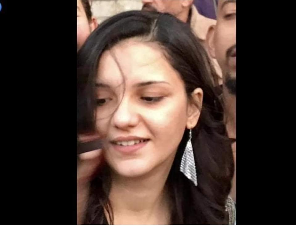 الناشطة سناء سيف- منصات التواصل