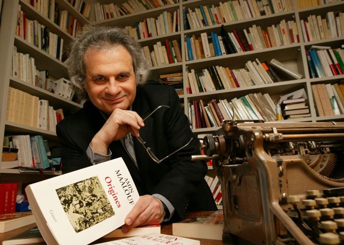 عارض عائلته وتعاطف مع عبدالناصر وتنبأ بغرق الحضارات.. ماذا تعرف عن المفكر اللبناني أمين معلوف؟