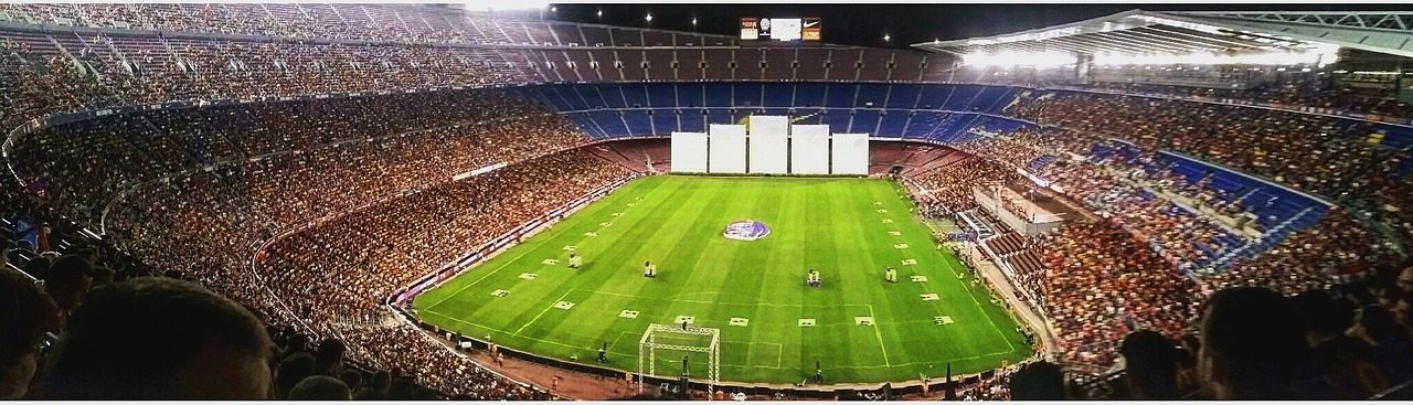 أكبر الملاعب في العالم