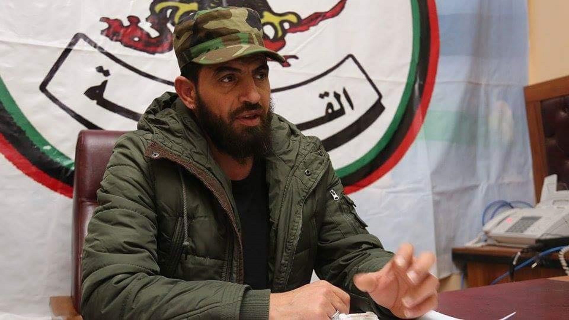 منفّذ جرائم على طريقة داعش ومطلوب دولياً.. تفاصيل اغتيال الورفلي رجل حفتر الأول بعد خلاف حاد
