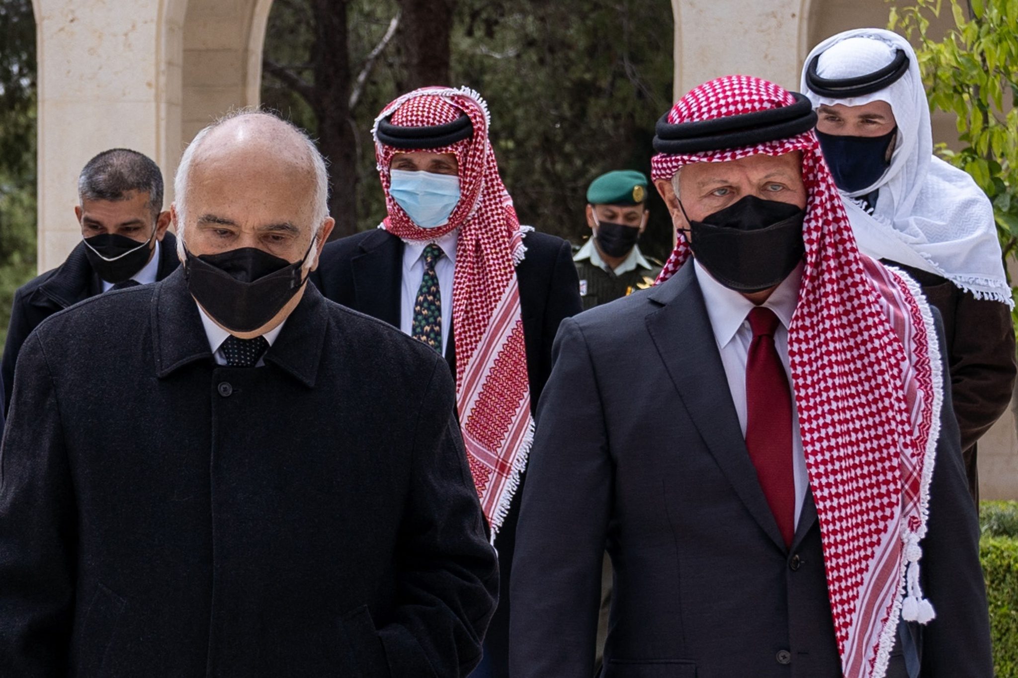 “خصومة الأشقاء نذير شؤم على الأردن”.. فاينانشال تايمز : مكائد القصر الملكي تجعل مستقبل البلاد غير واضح