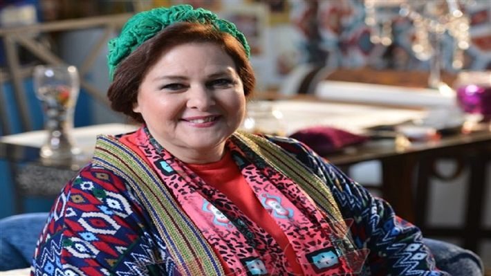 مسؤول طبي يكشف عن أسباب بقاء دلال عبدالعزيز في المشفى رغم تعافيها من كورونا