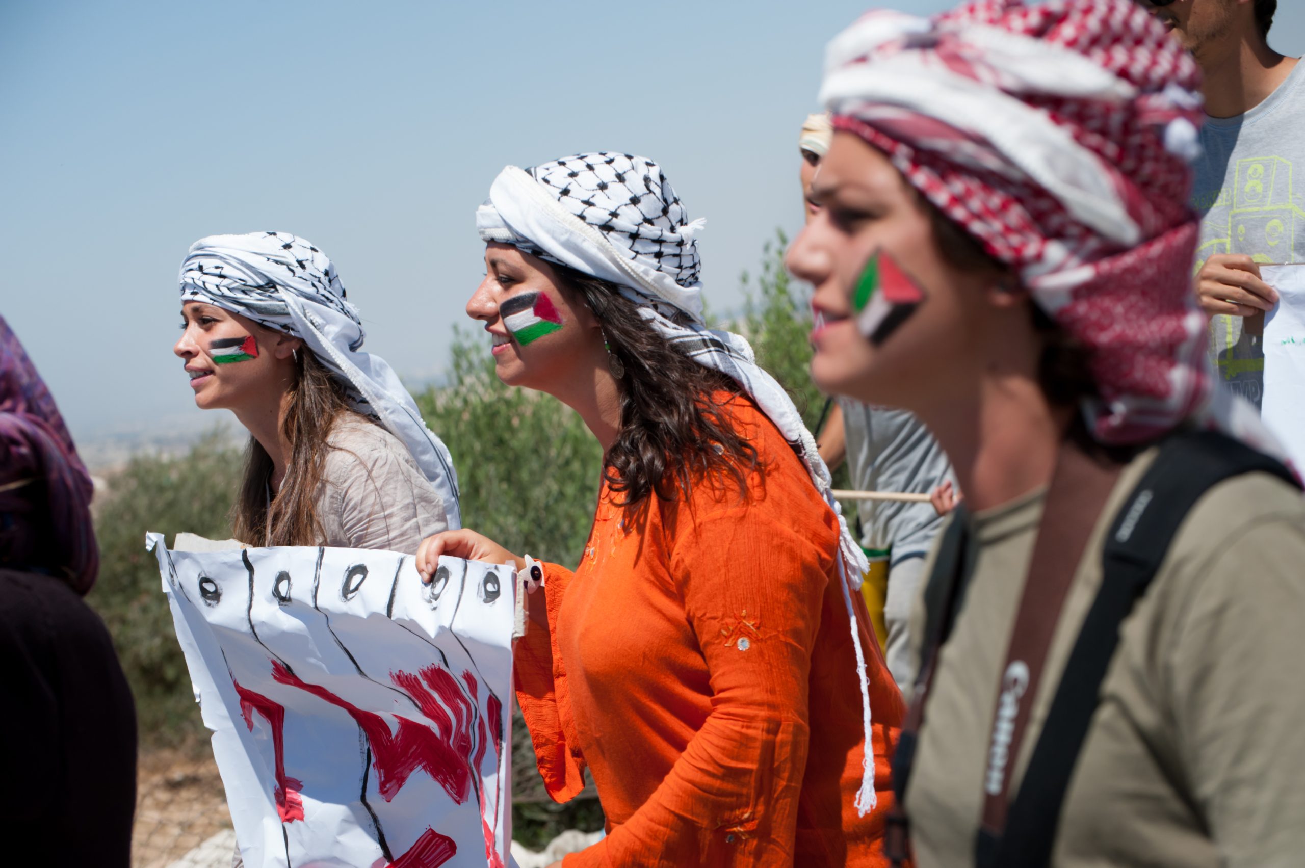 فلسطين ونبتة أبي.. حياة قادمة من بعد الموت