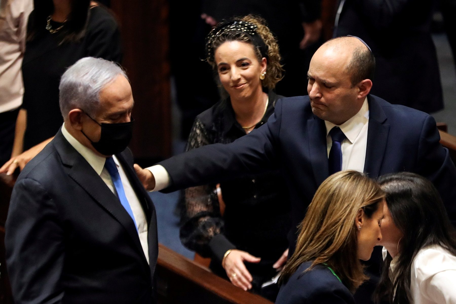 بعد تشكيل حكومة إسرائيلية جديدة.. ما فرص إحياء المفاوضات بين تل أبيب والسلطة الفلسطينية؟