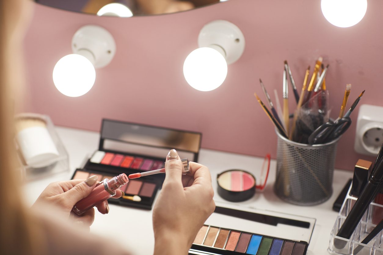 مكياج- iStock
