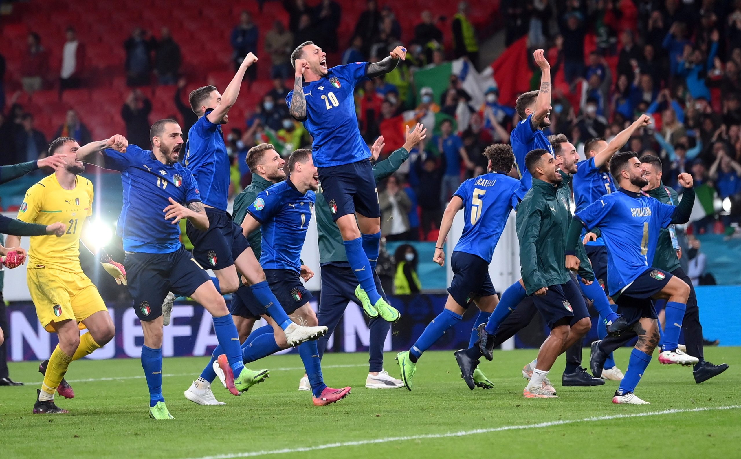 منتخب إيطاليا إلى نهائي يورو 2020 (رويترز)