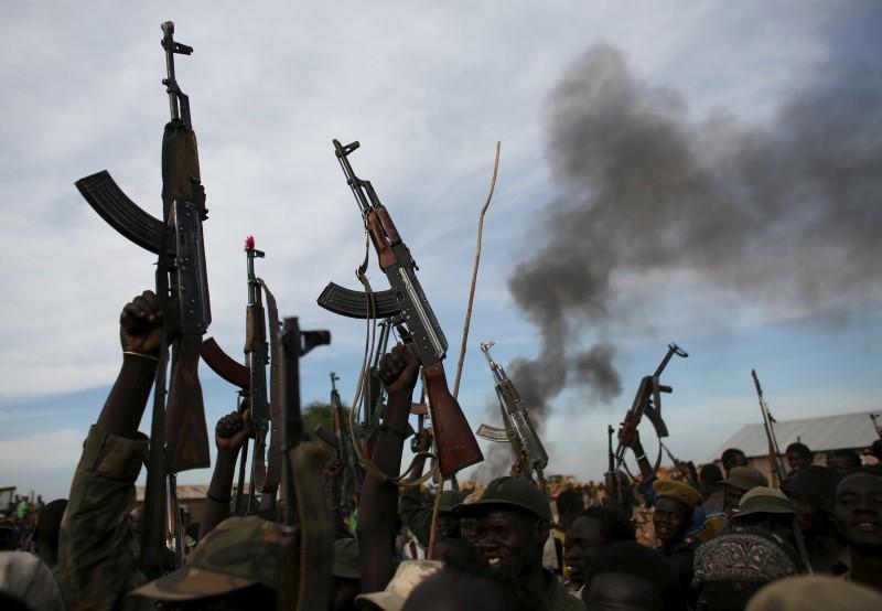 مقاتلون بدولة جنوب السودان