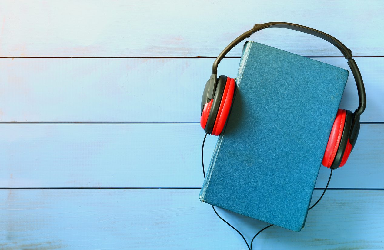 فوائد الاستماع لكتاب صوتي