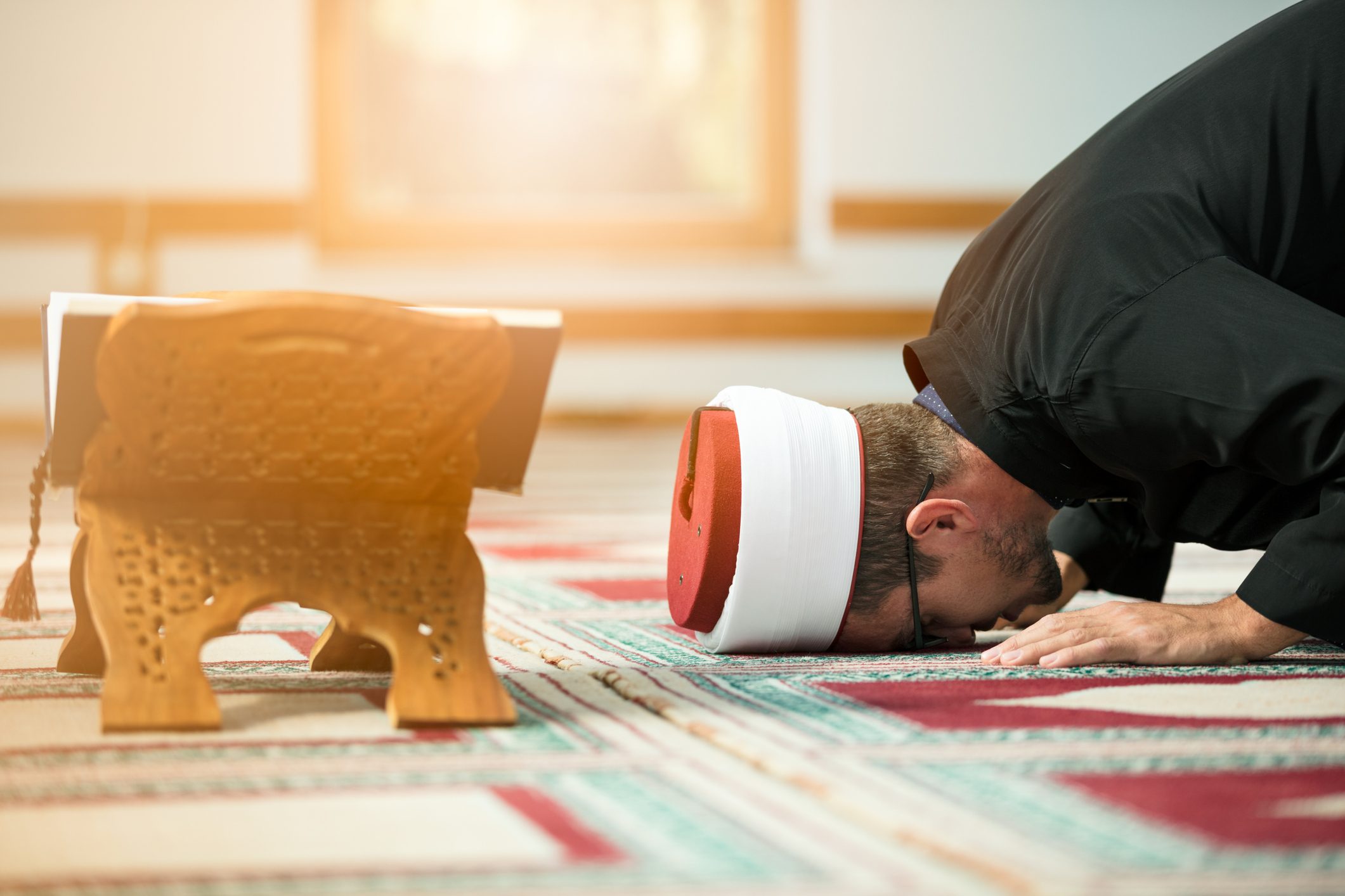 قبل أن تخور قواكم وتنحني ظهوركم.. رسالة إلى الدعاة الشباب