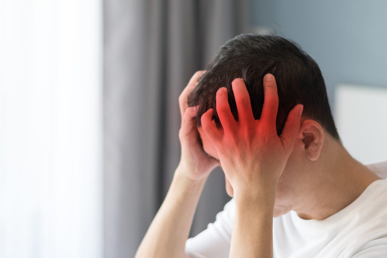 تأثير وسلبيات الألم المزمن على الدماغ