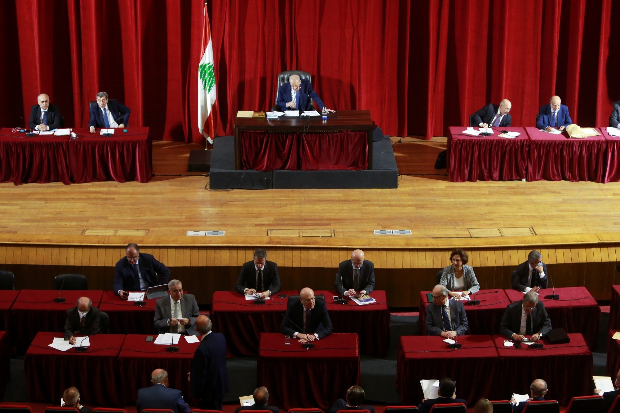 لبنان نبيه بري البرلمان اللبناني