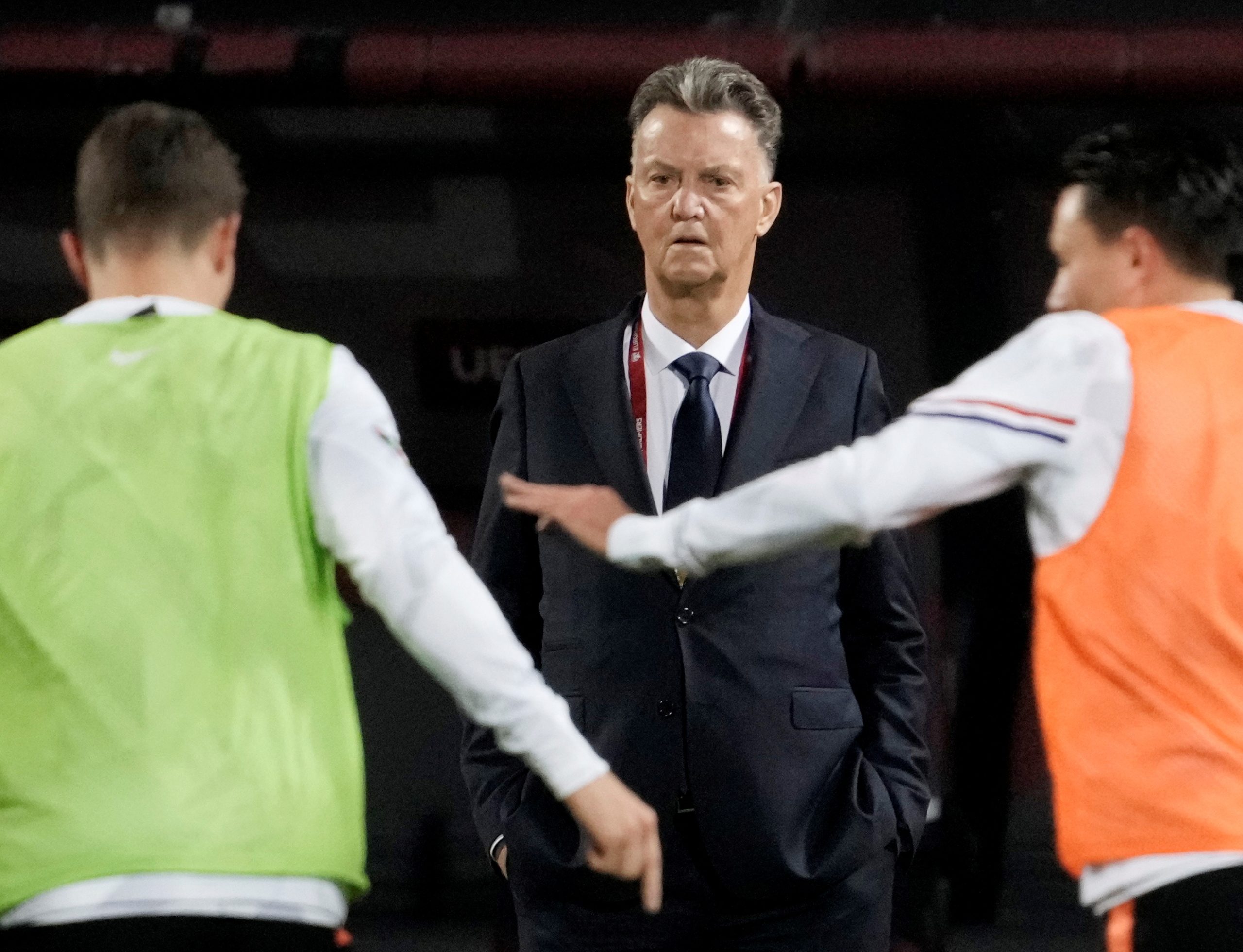 لويس فان غال مدرب منتخب هولندا (رويترز)