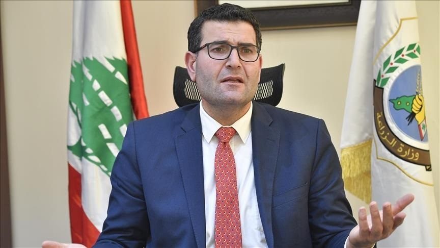 وزير الزراعة اللبناني عباس الحاج حسن/ الأناضول