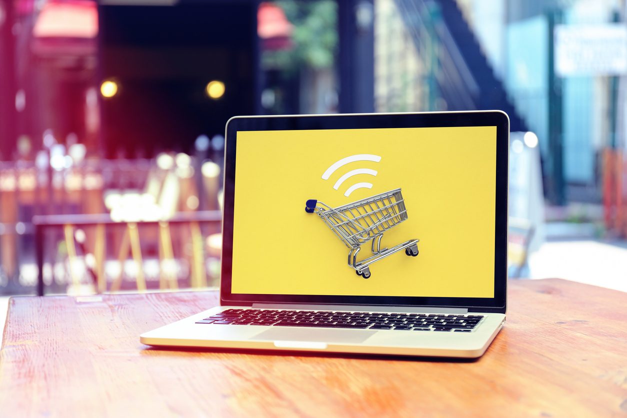 التسوق الرقمي وترك عربة التسوق قبل الدفع
