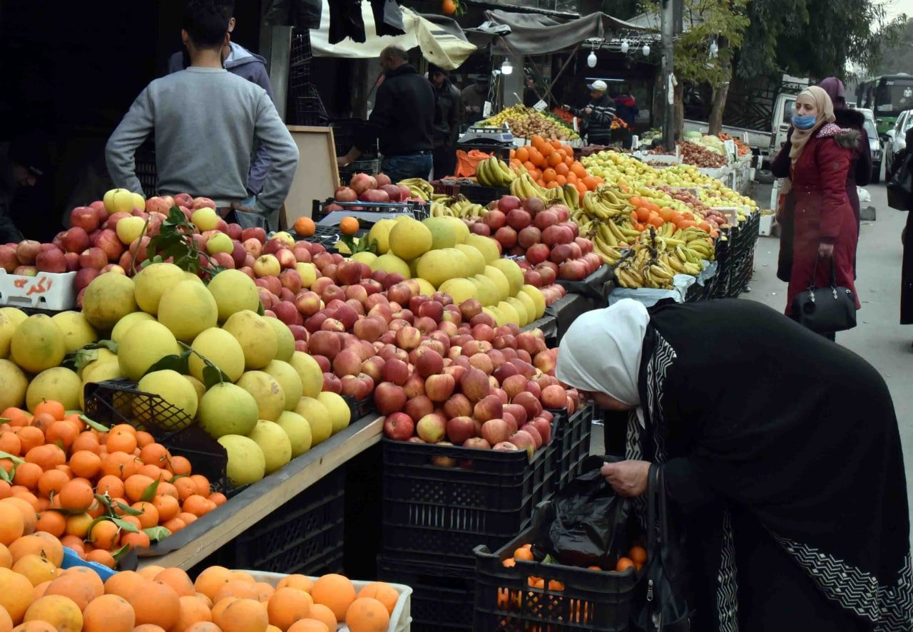 الدجاج مرتين في الشهر والفلافل أصبحت وجبة الأغنياء.. ماذا يأكل السوريون اليوم؟