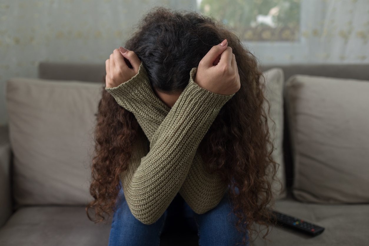 عندما يعيش المصاب في حالة خوف وتوتر دائمين.. ما هو اضطراب ما بعد الصدمة؟