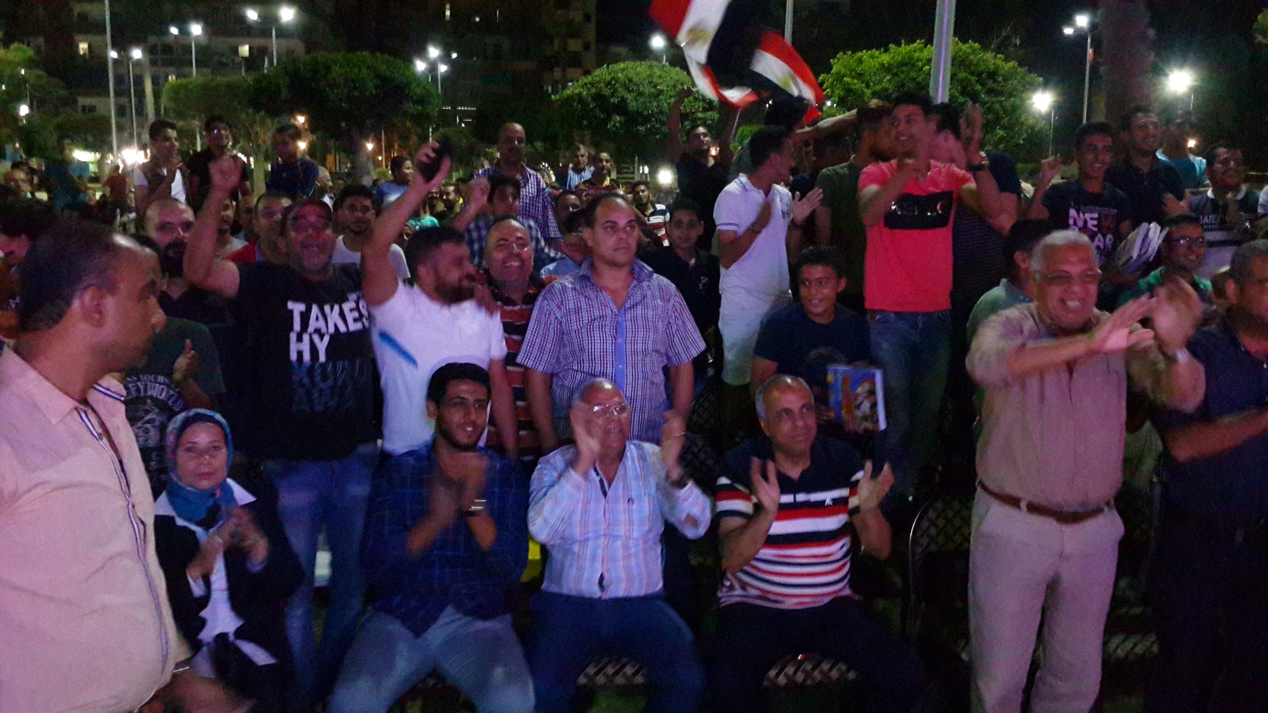 فقد الوعي لـ9 دقائق والمباراة لم تتوقف! سقوط مروّع للاعب في الدوري المصري (فيديو)