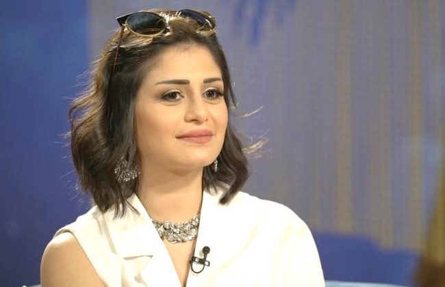 منة فضالي تُفاجئ جمهورها بتغيير شكلها بالكامل (صور)