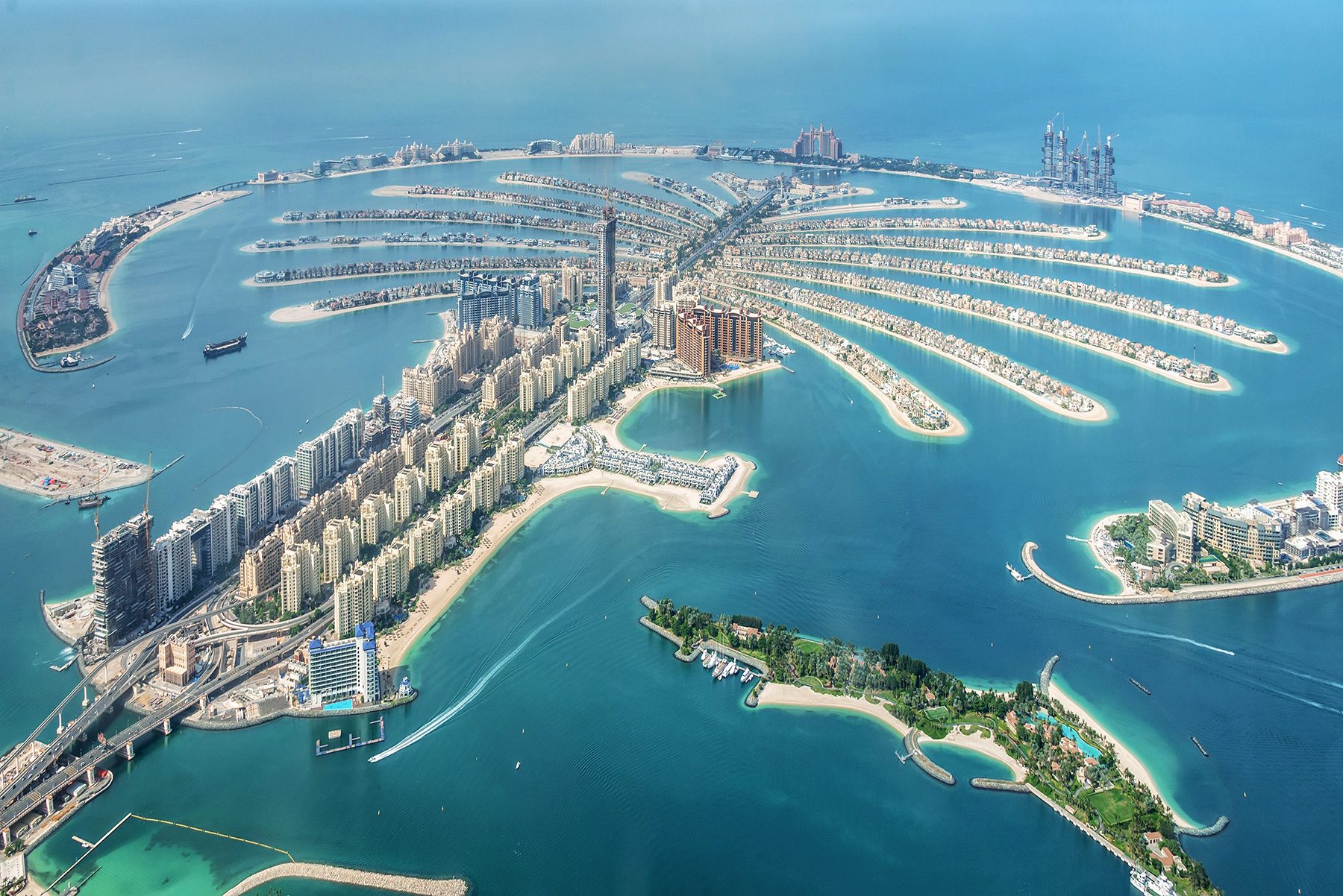جزر اصطناعية مهددة بالزوال.. دول الخليج أنفقت المليارات لبناء مدن في البحر ولكن هذه المخاطر باتت تهددها