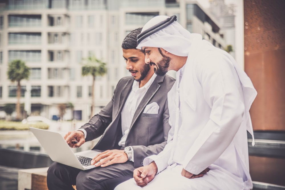 كم متوسط عدد الكلمات التي يتحدثها الشخص العادي في الدقيقة؟ - Shutterstock