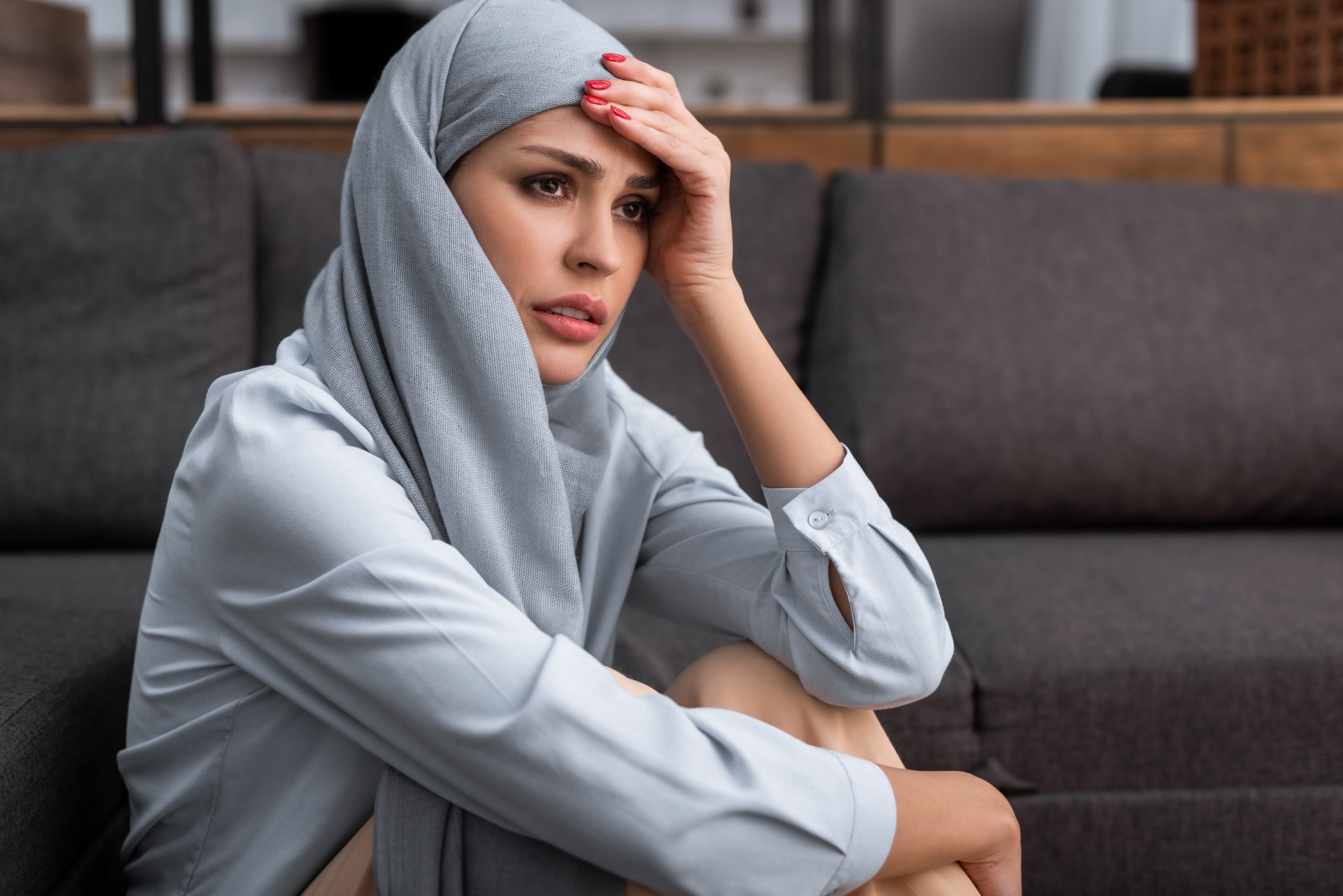 كذبوا، فصوّروه شراً لا خير فيه.. عن الرحيل اللذيذ والبقاء المُر