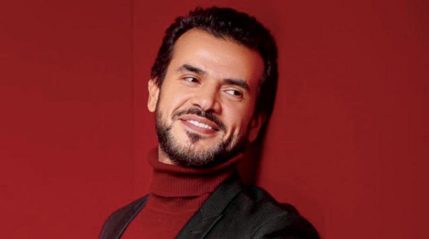 محكمة مصرية تحكم بالسجن “غيابياً” على المطرب سامو زين.. غرّمته بدفع مبلغ كبير بتهمة التهرب الضريبي