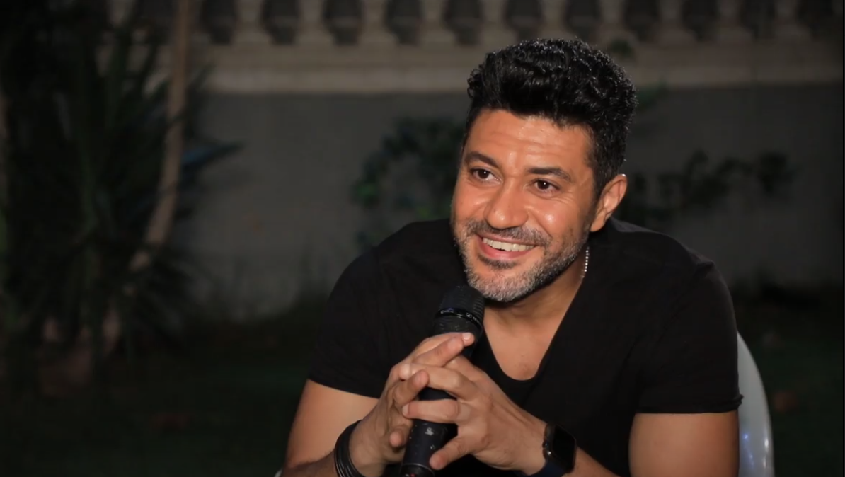 محمد عز لـ”عربي بوست”: لا أخاف من تقديم أدوار الشر.. وأبتعد عن الأعمال التي بها شبهة حرام