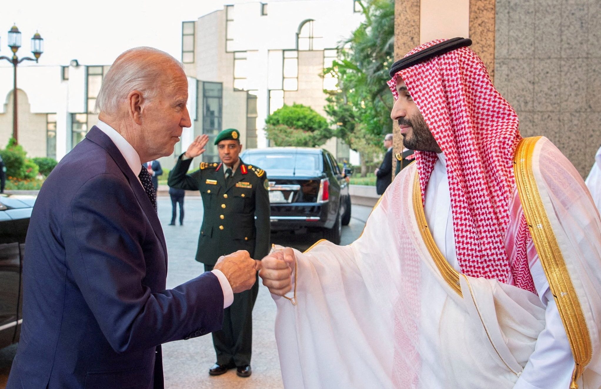 كبرى الشركات الأمريكية تتجه للسعودية رغم سخط بايدن.. ستحضر “دافوس الصحراء” بمشاركة مسؤولين سابقين