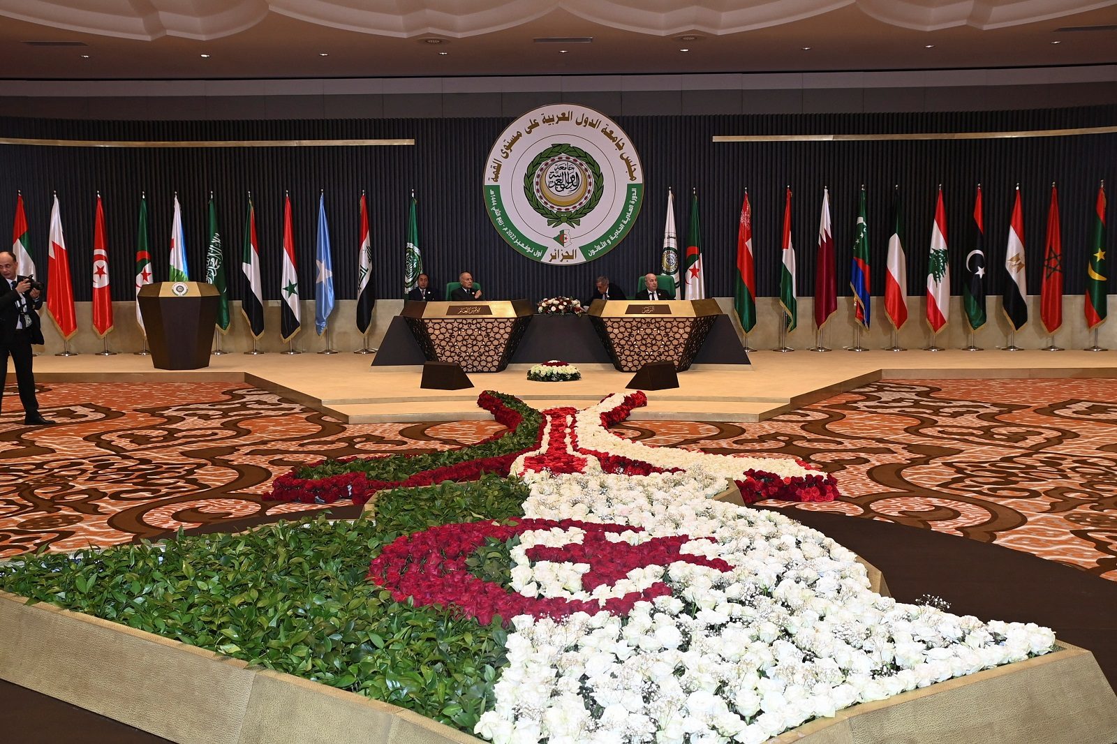 الجزائر قطر