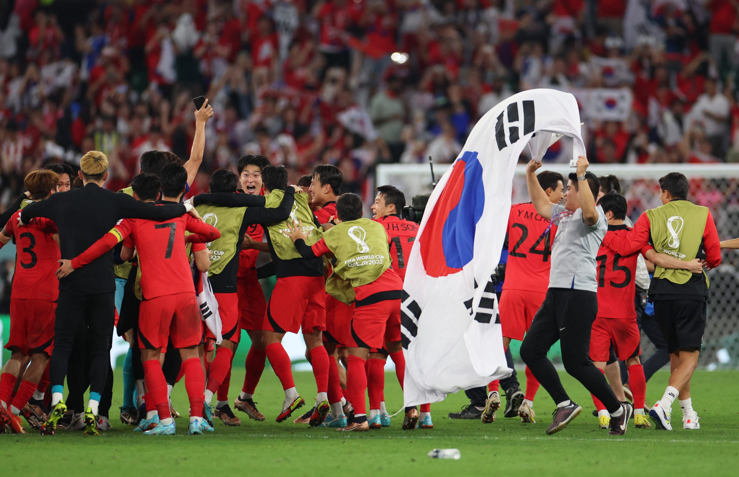 رويترز/ كوريا الجنوبية تنتصر على البرتغال وترافقها إلى الدور الـ16
