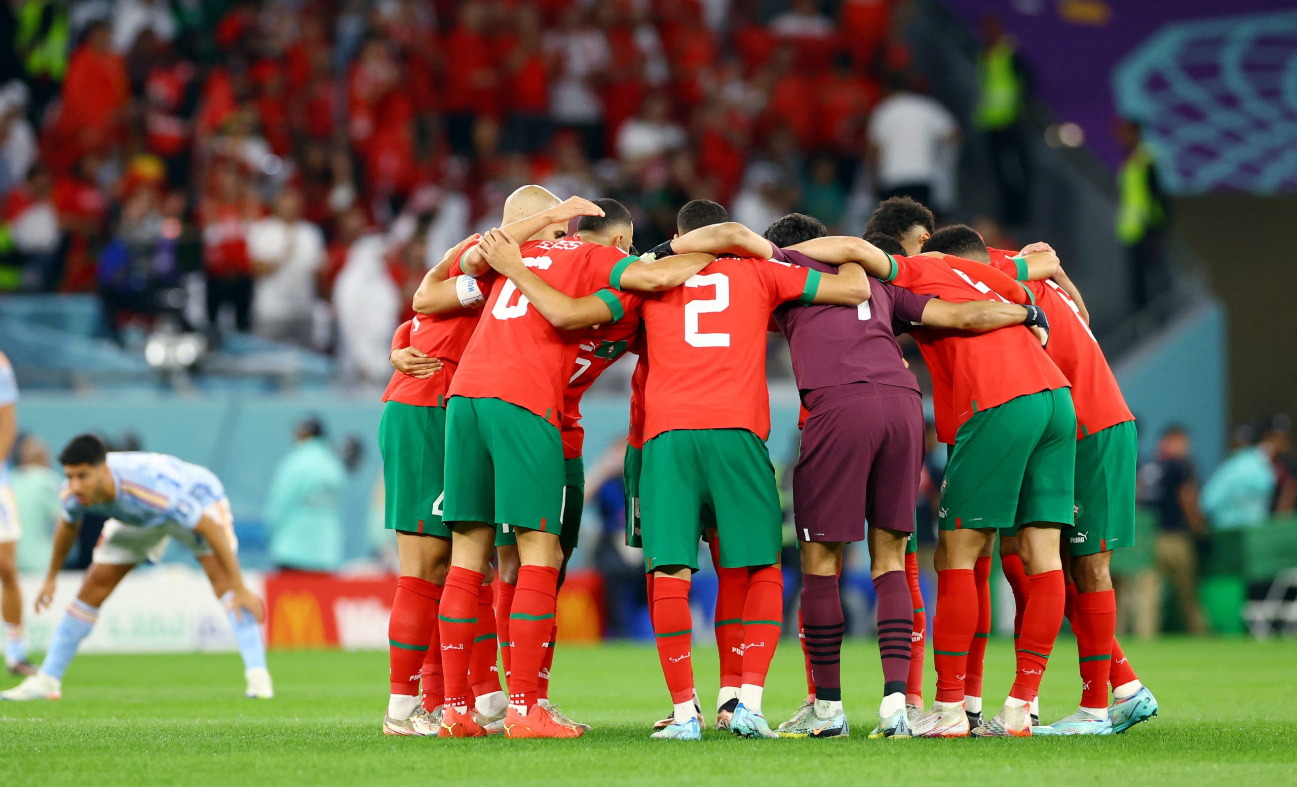 منتخب المغرب يواجه أزمة قبل مباراة البرتغال (رويترز)