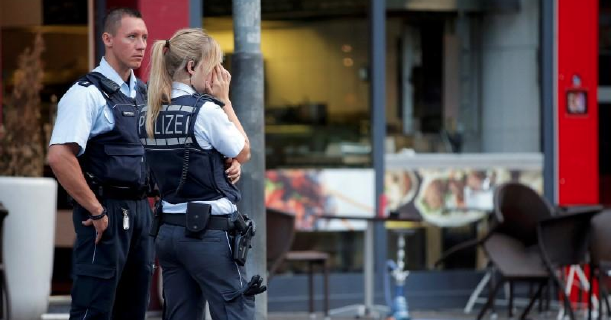 أرادت تزييف وفاتها هرباً من عائلتها.. فتاة من أصل عربي تنهي حياة شبيهة لها في ألمانيا