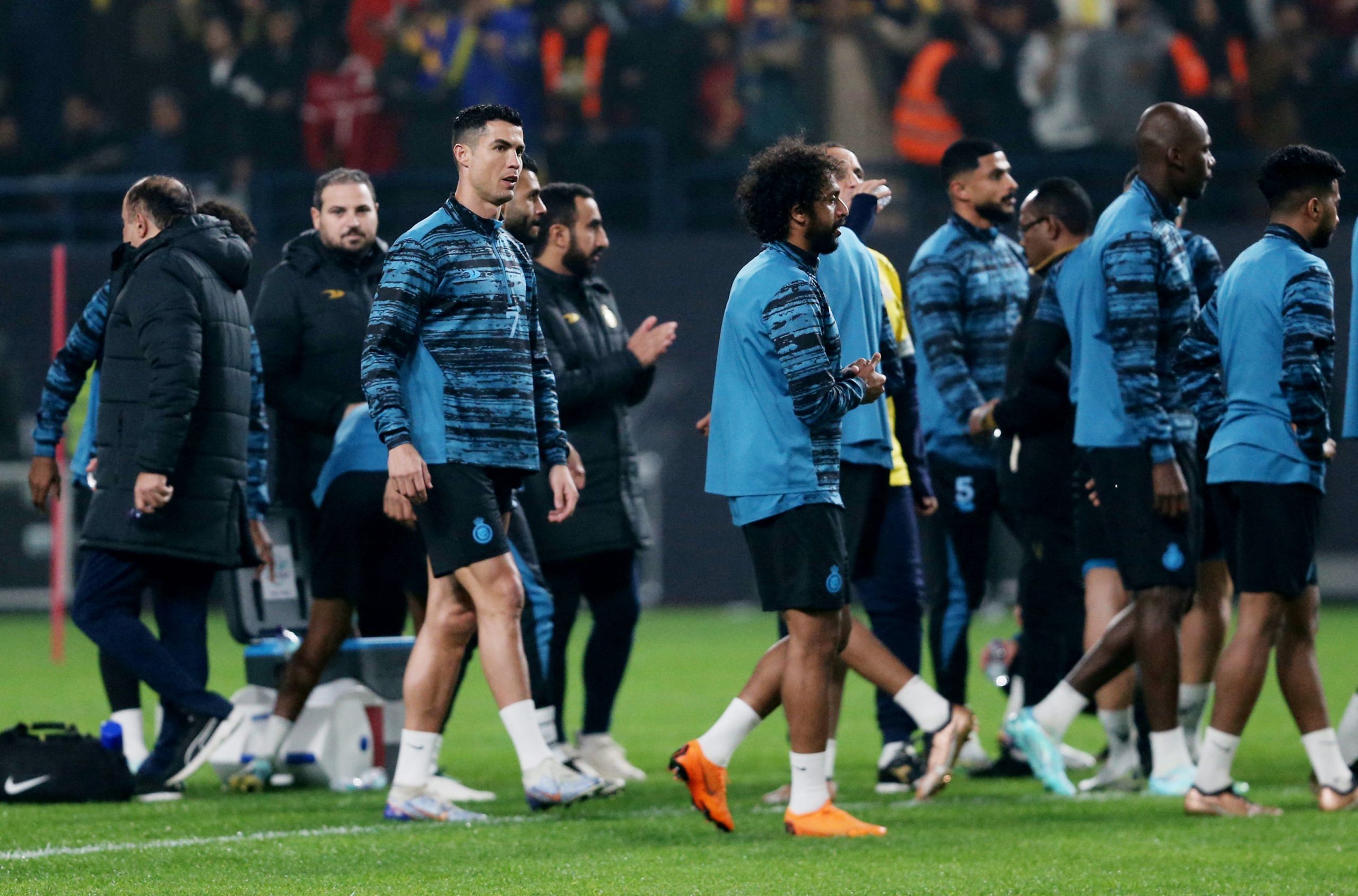 لاعب ريال مدريد يرتجف في أول لقاء مع رونالدو (رويترز)