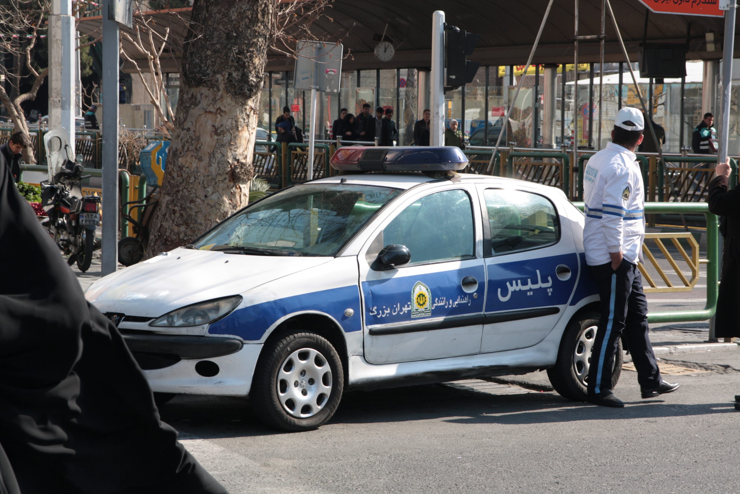 إيران حقل نفط إطلاق نار