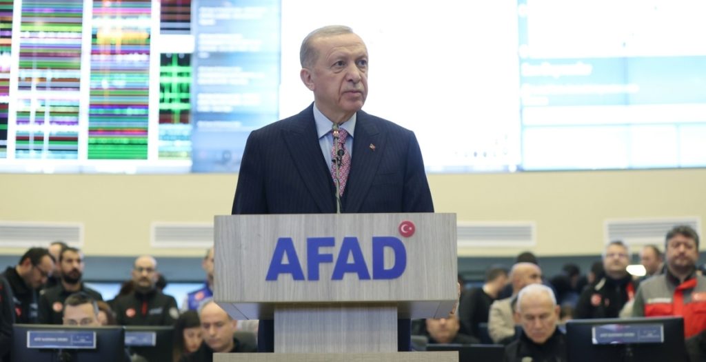 الرئيس التركي رجب طيب أردوغان يتحدث عن آخر المستجدات حول الزلزال في جنوب البلاد - الأناضول