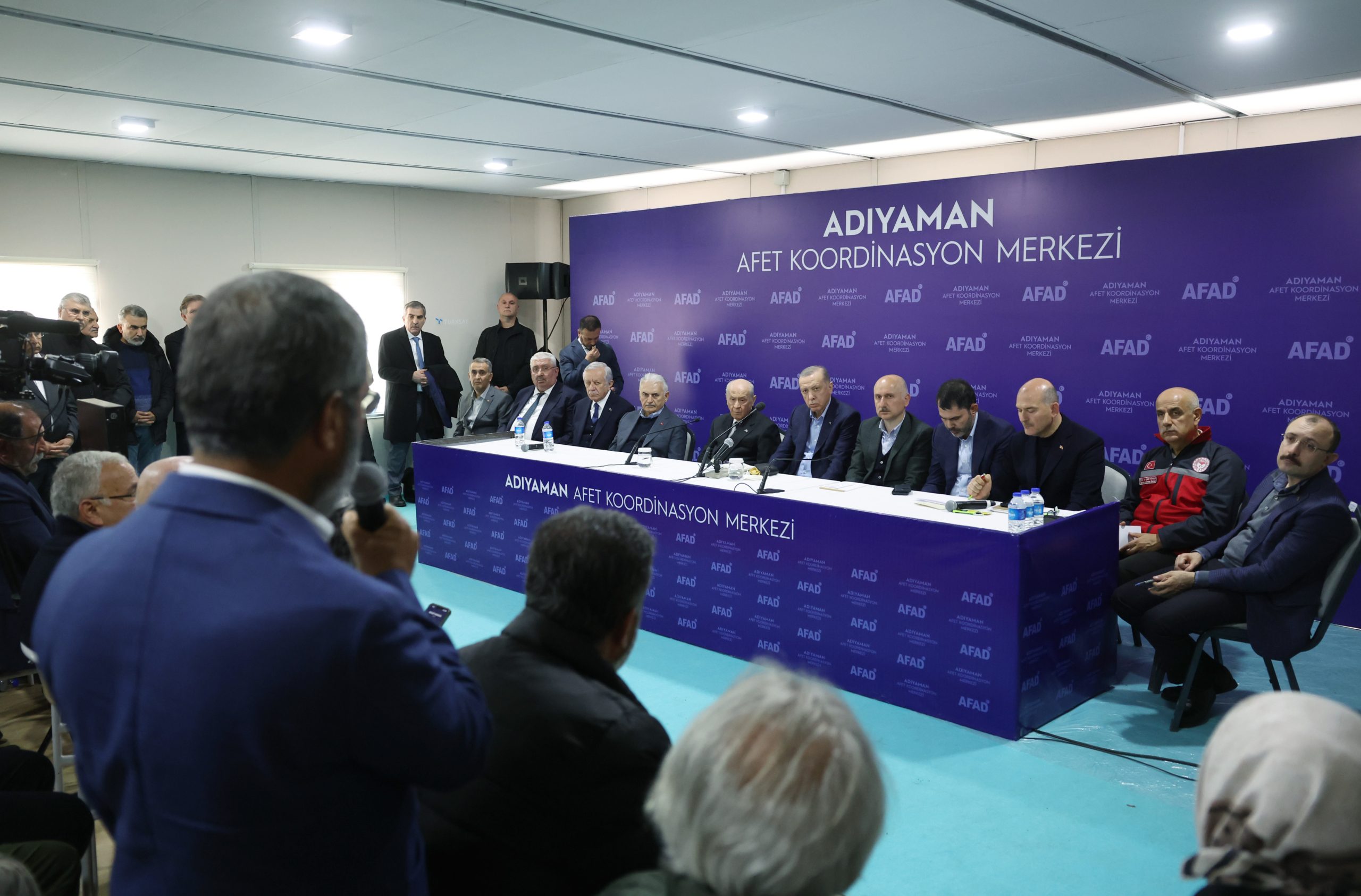 أردوغان يعلن بدء بناء أكثر من 300 ألف منزل عقب الزلزال.. تعهد بعدم استمرار معاناة المنكوبين