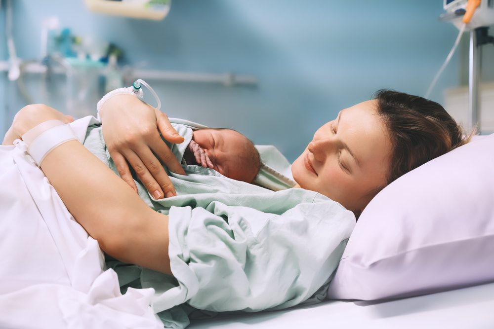 قد يهدد صحة الأم والجنين إذا لم يتم توخي الحذر.. كيف تعرفين أن حملك عالي الخطورة؟
