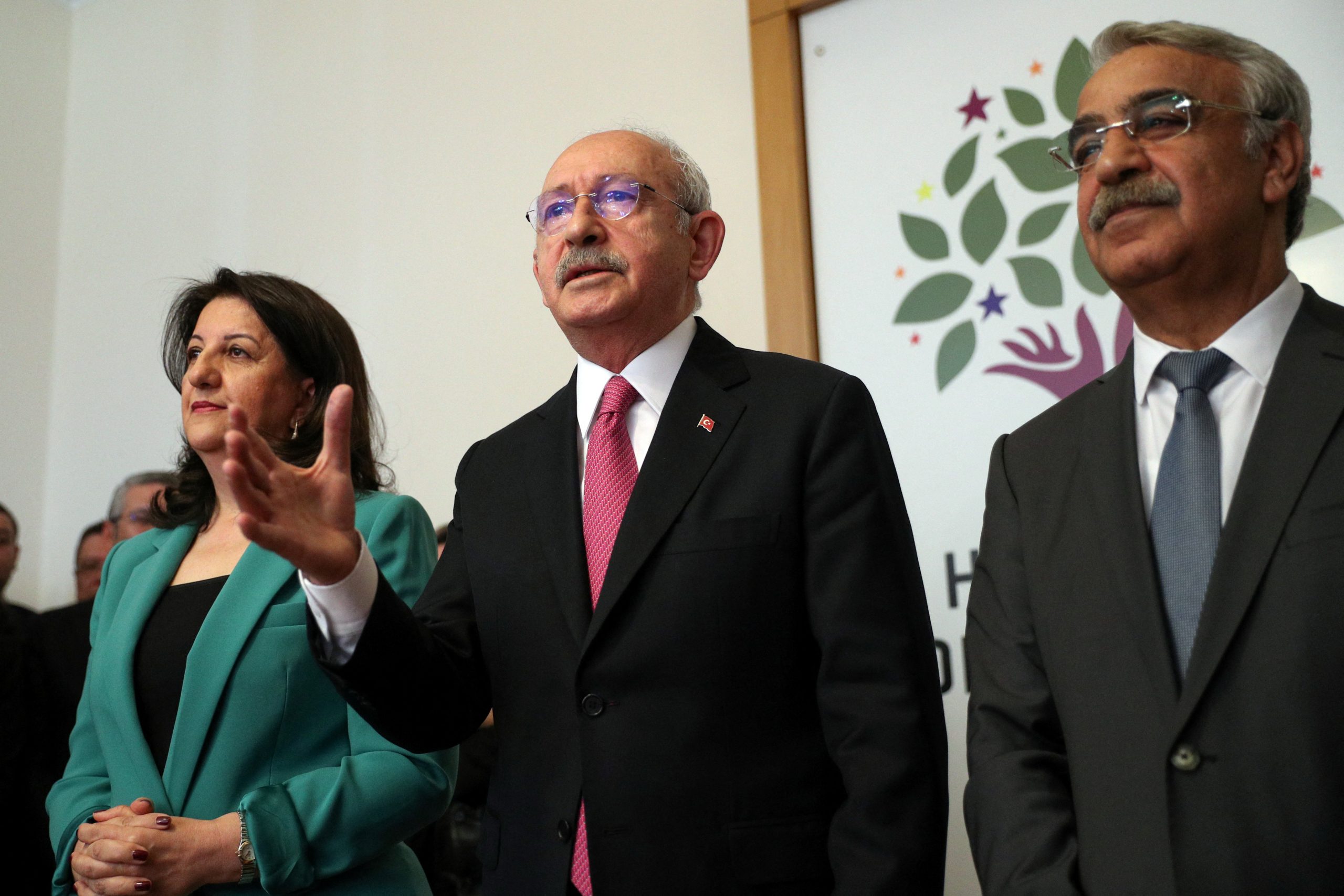 أردوغان كمال كليجدار أوغلو الانتخابات البرلمانية تركيا