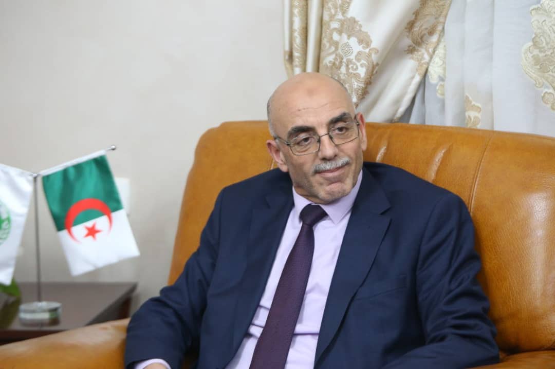 “نسعى لتفعيل الحياة السياسية”.. رئيس “مجتمع السلم” الجزائرية لـ”عربي بوست”: المغرب ارتمى في أحضان إسرائيل، وأزمتنا معه عميقة