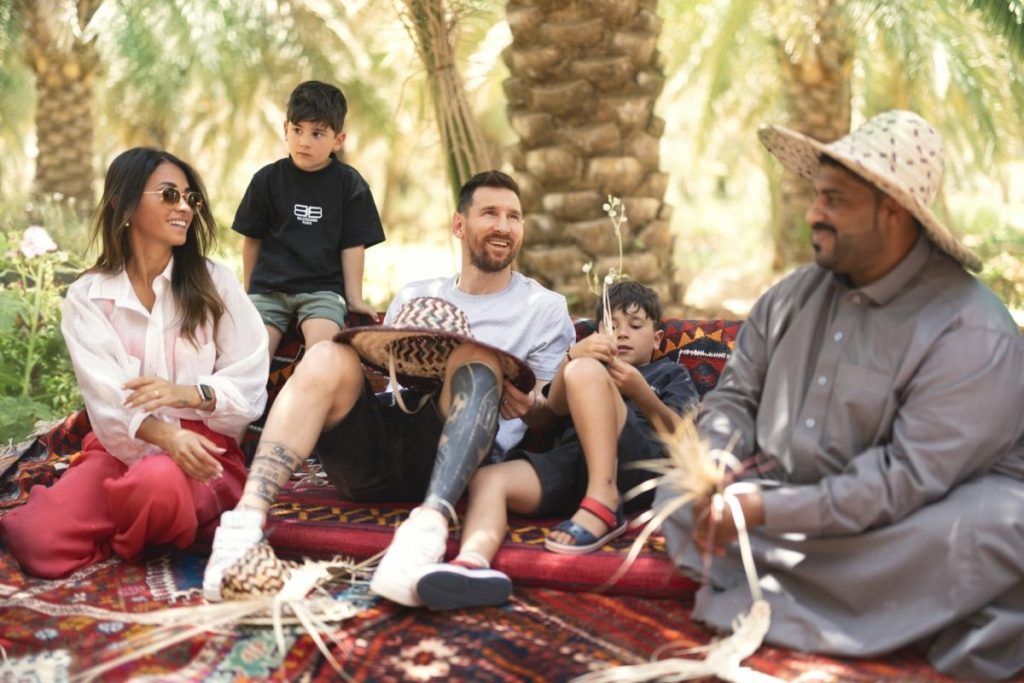 ميسي وباريس