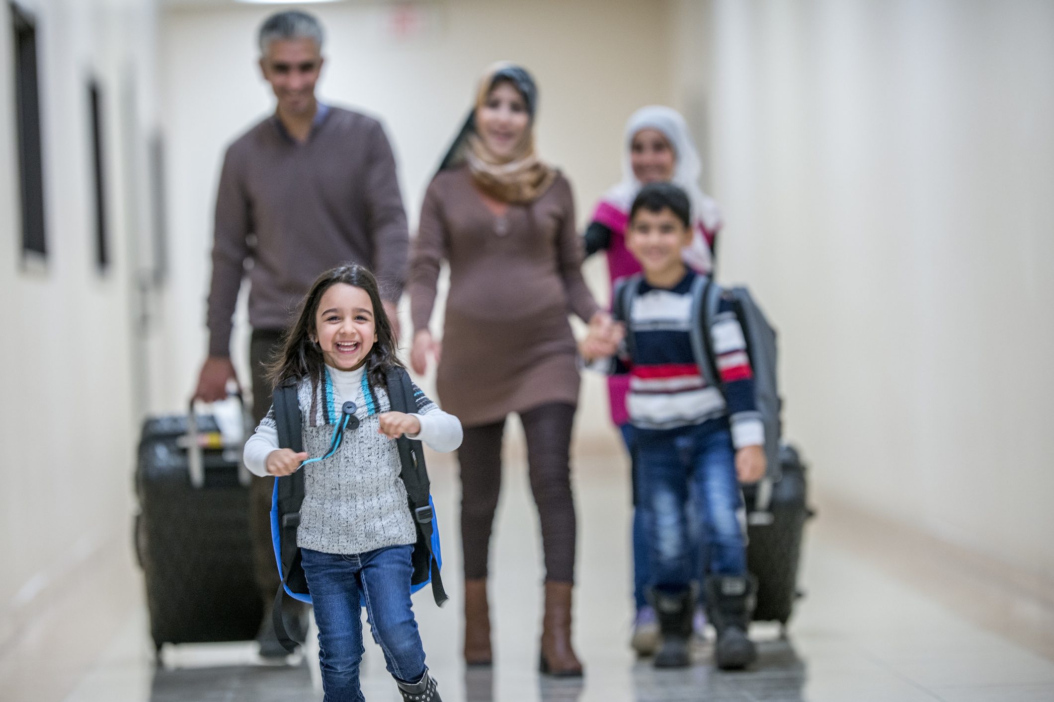 معدلات الهجرة تبلغ طفرة جديدة.. ماذا يعني ذلك بالنسبة للاقتصاد العالمي؟