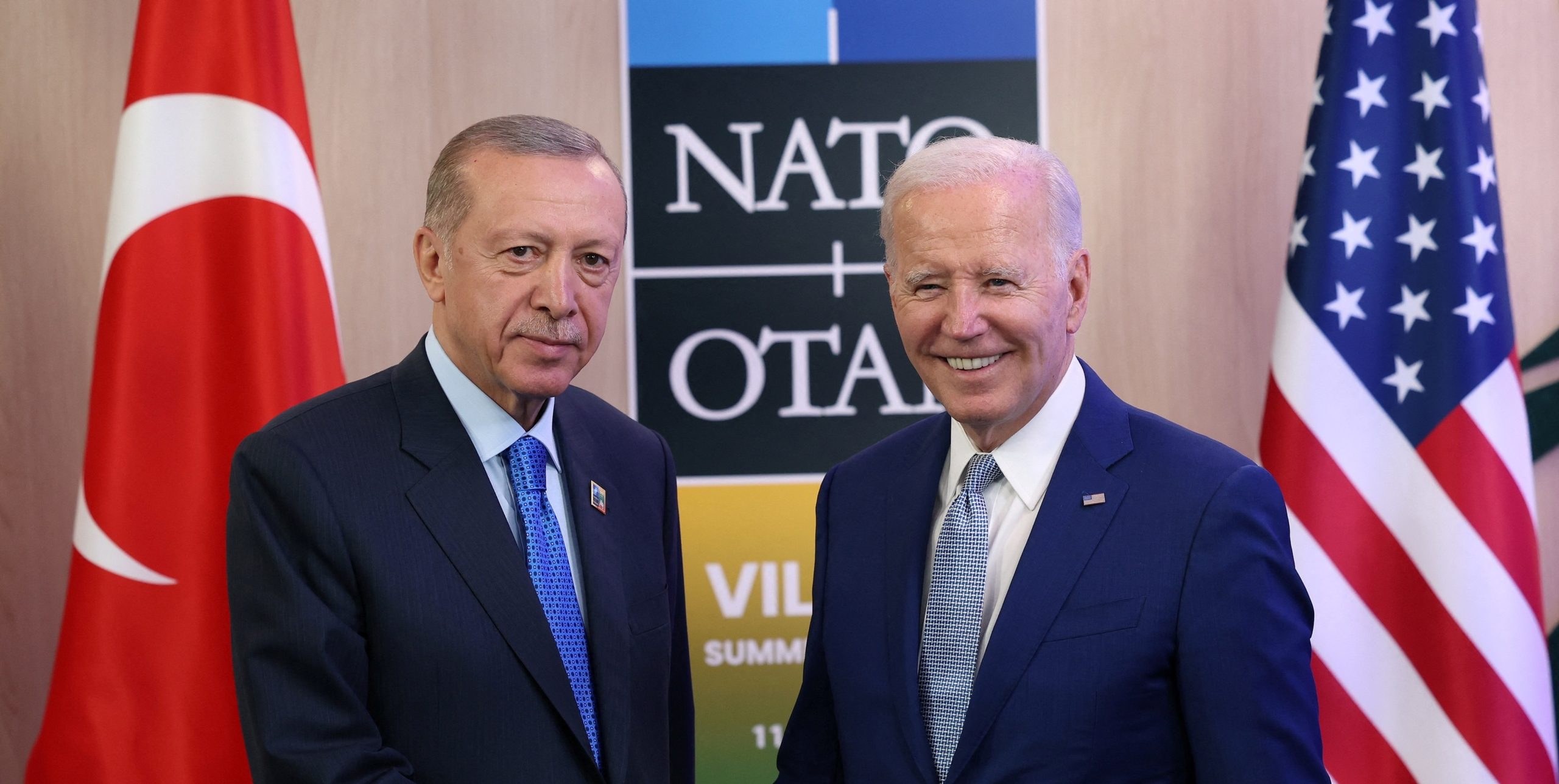 أردوغان يعبر عن تفاؤل غير مسبوق بشأن مقاتلات إف-16.. وبايدن يشكره على “شجاعته ودبلوماسيته”