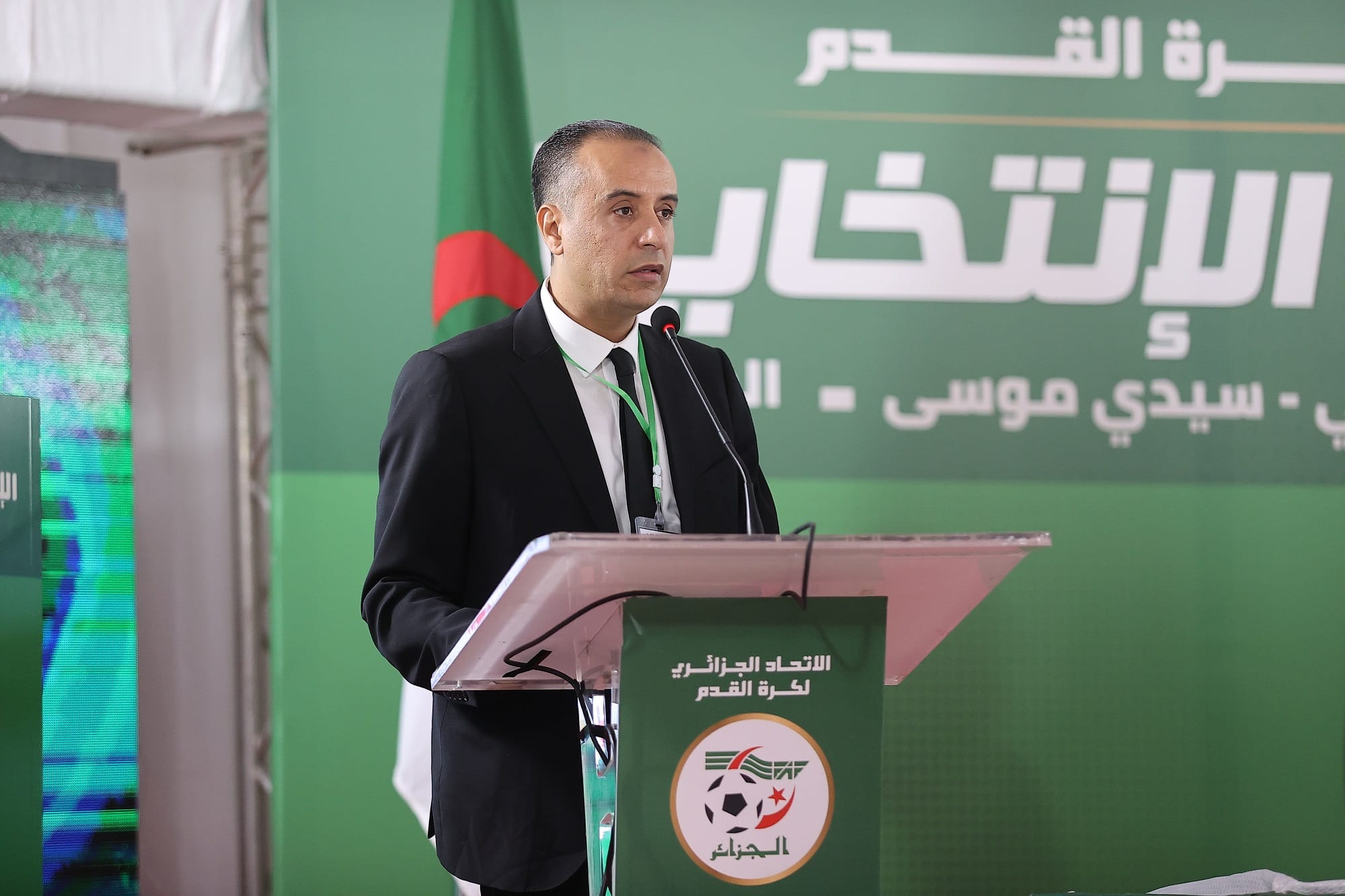 من هو وليد صادي الرئيس الجديد للاتحاد الجزائري لكرة القدم؟