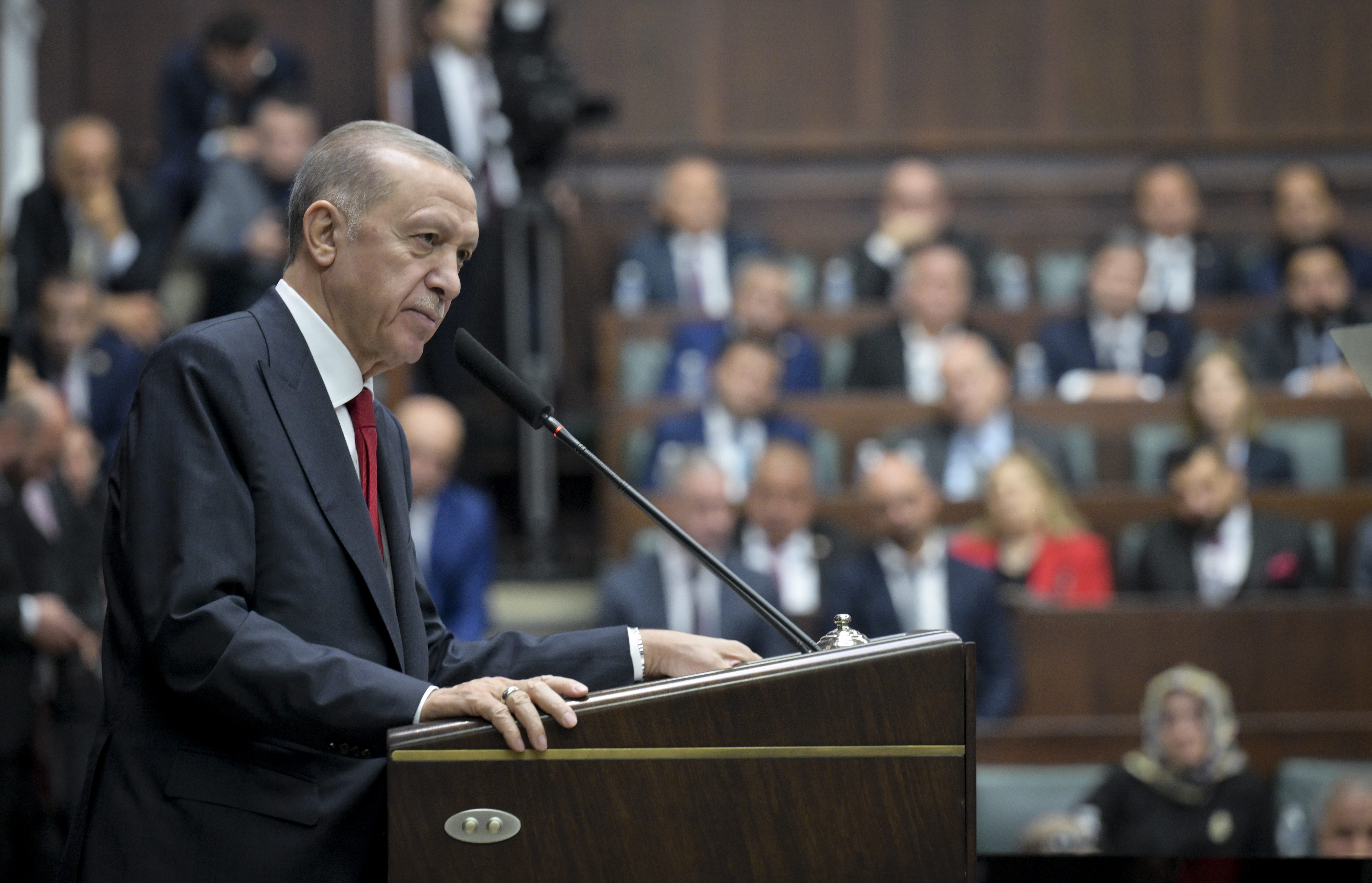 أردوغان يصف قادة أوروبا بأنهم “أسرى عار الهولوكوست”.. هاجم امتلاك إسرائيل أسلحة نووية