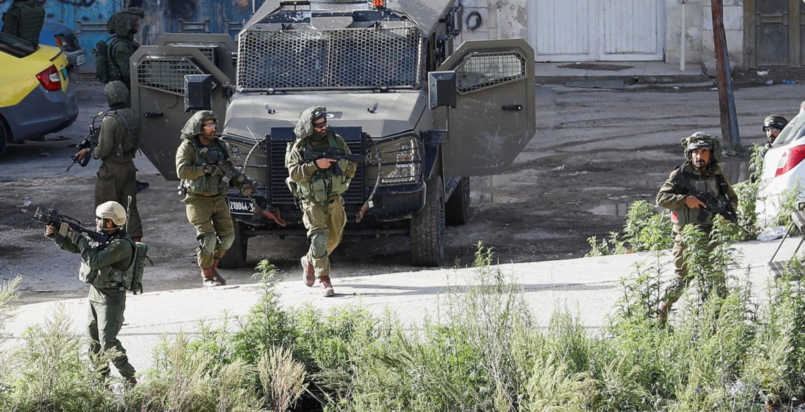 استشهاد 4 فلسطينيين إثر اقتحام الاحتلال مناطق بالضفة الغربية.. واعتقال 60 فلسطينياً نصفهم من جنين