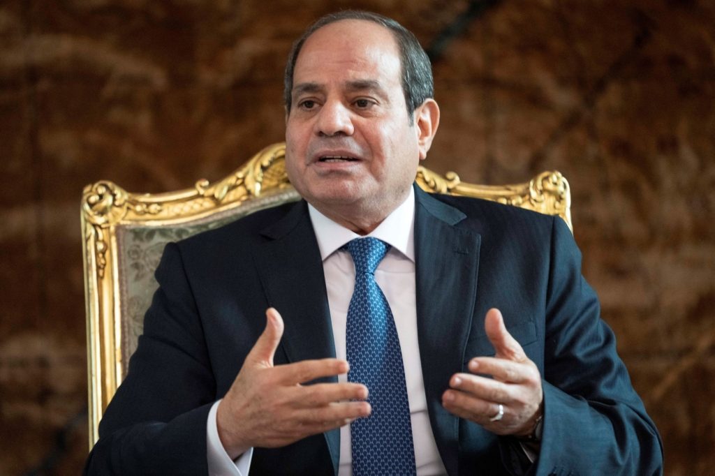 الجنيه المصري السيسي سائقة التوك توك