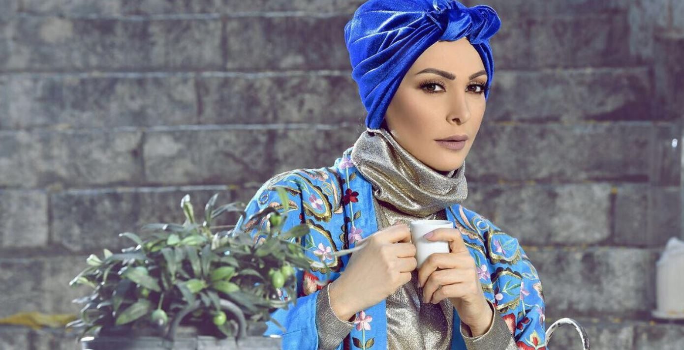 أمل حجازي تخلع الحجاب
