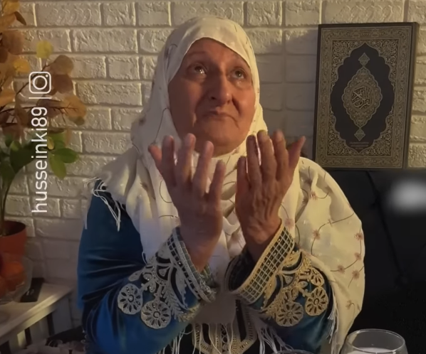 بالفيديو.. مُسنة عراقية تبكي المجاعة في غزة بسبب تنوع الطعام على مائدتها في رمضان