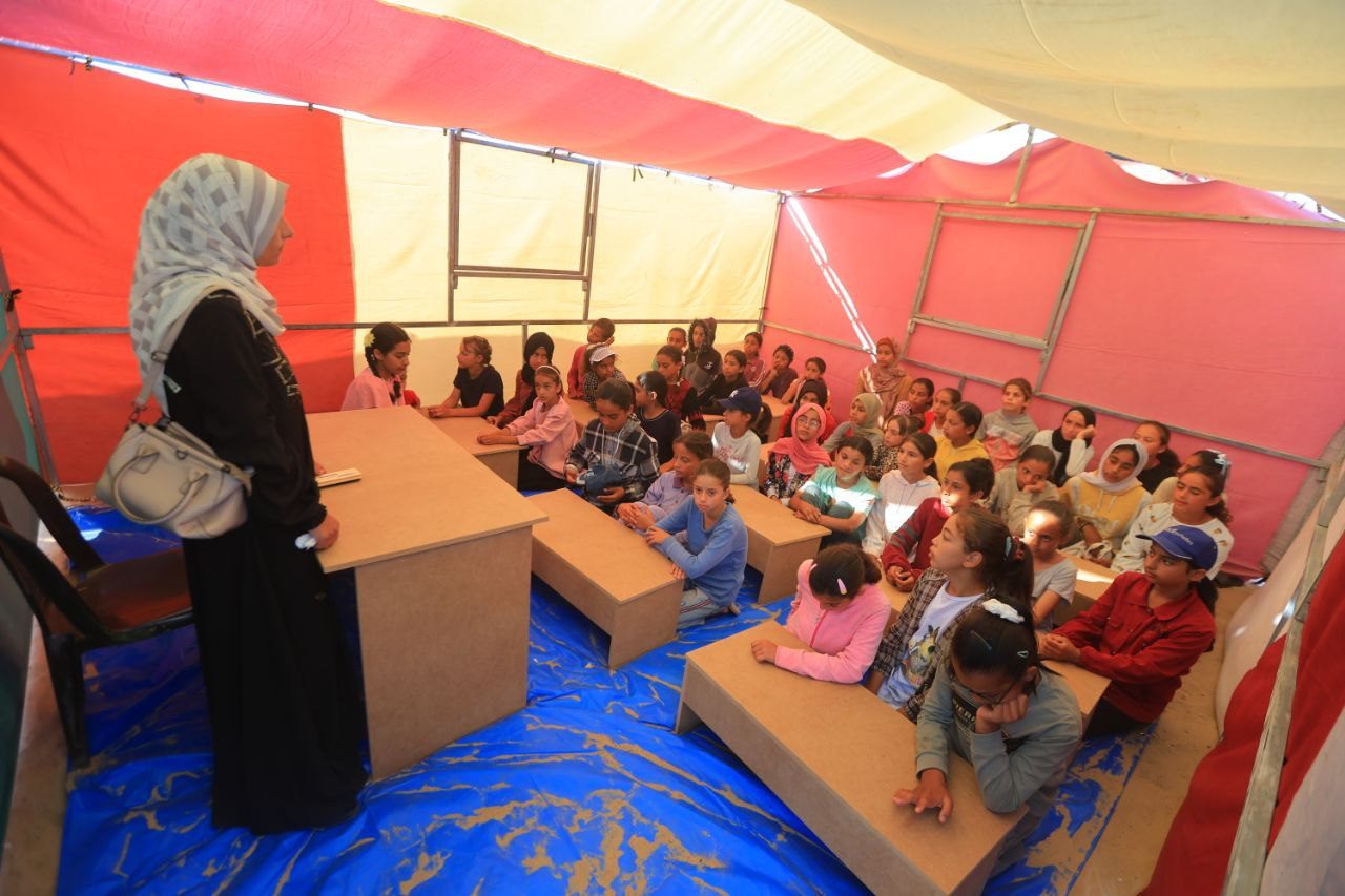 خيم مدرسية في رفح