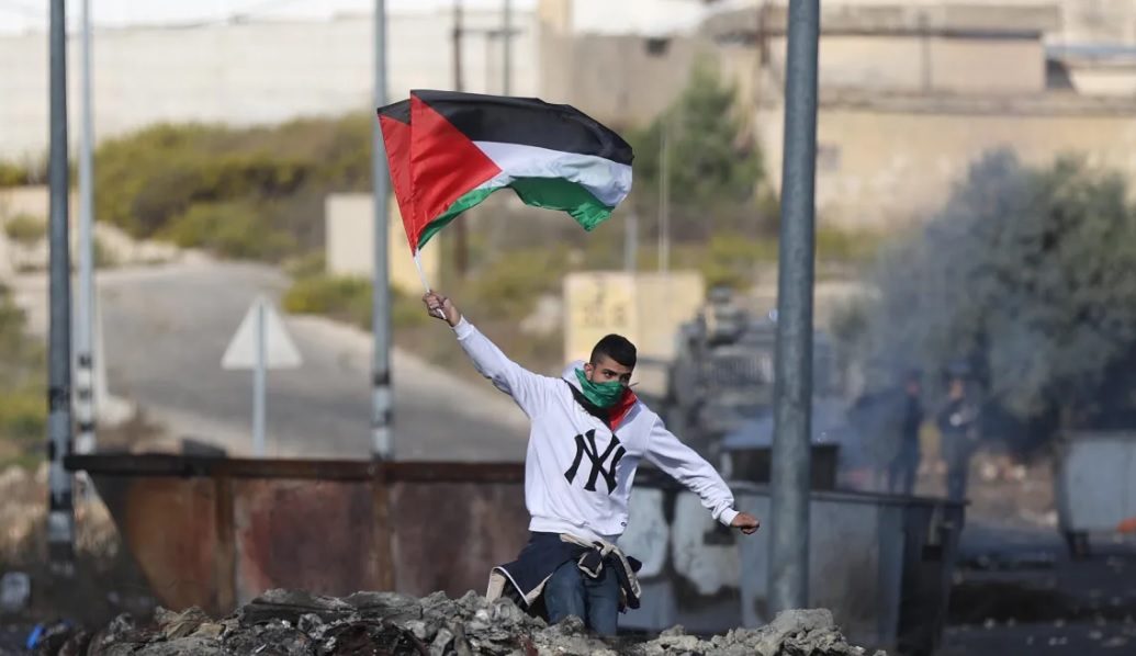 “لابد من حماية الضفة من التهويد”.. القوى الوطنية الفلسطينية تدعو لاستراتيجية شاملة لإدارة الصراع مع الاحتلال